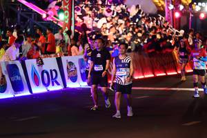 BIB: 
                            <button type="button" onclick="openModal(24275788)" class="btn btn-primary btn-sm float-right btn-popup" data-toggle="modal" data-target=".modal-high-quality">
                        <i class="fas fa-shopping-cart"></i> Add to Cart
                    </button>
                                            <button type="button" onclick="isThisMe(24275788, true)" class="btn btn-success btn-sm float-right btn-popup btn-isme hidden" data-toggle="tooltip" data-placement="bottom" title="นี่คือรูปของคุณใช่ไหม คลิกที่นี่เพื่อเอาเข้าอัลบั้ม">
                        <i class="fas fa-plus"></i> Add to album
                    </button>
                    <button type="button" onclick="isThisMe(24275788, false)" class="btn btn-warning btn-sm float-right btn-popup btn-isnotme hidden">
                        <i class="fas fa-ban"></i> Remove from album
                    </button>